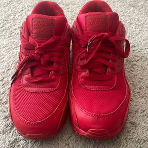 Men’s NIKE Air Max 90. Color: Triple Red.  Size 8